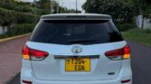 Toyota Wish bei poa sokoni Dar es Salaam Tanzania