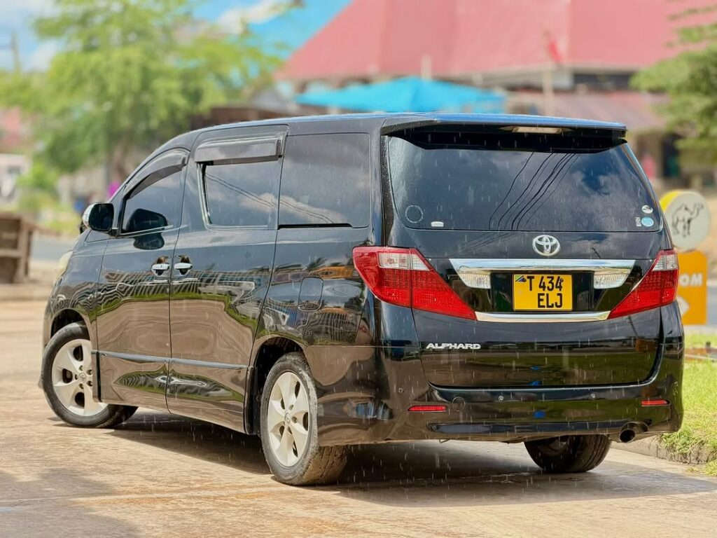 Bei ya Toyota Alphard 2009 Sokoni Dar es Salaam Tanzania
