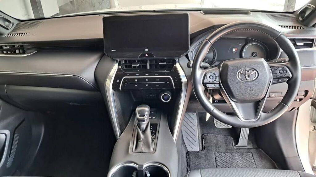 Magari Sokoni Toyota Harrier ya Bei Poa 2020