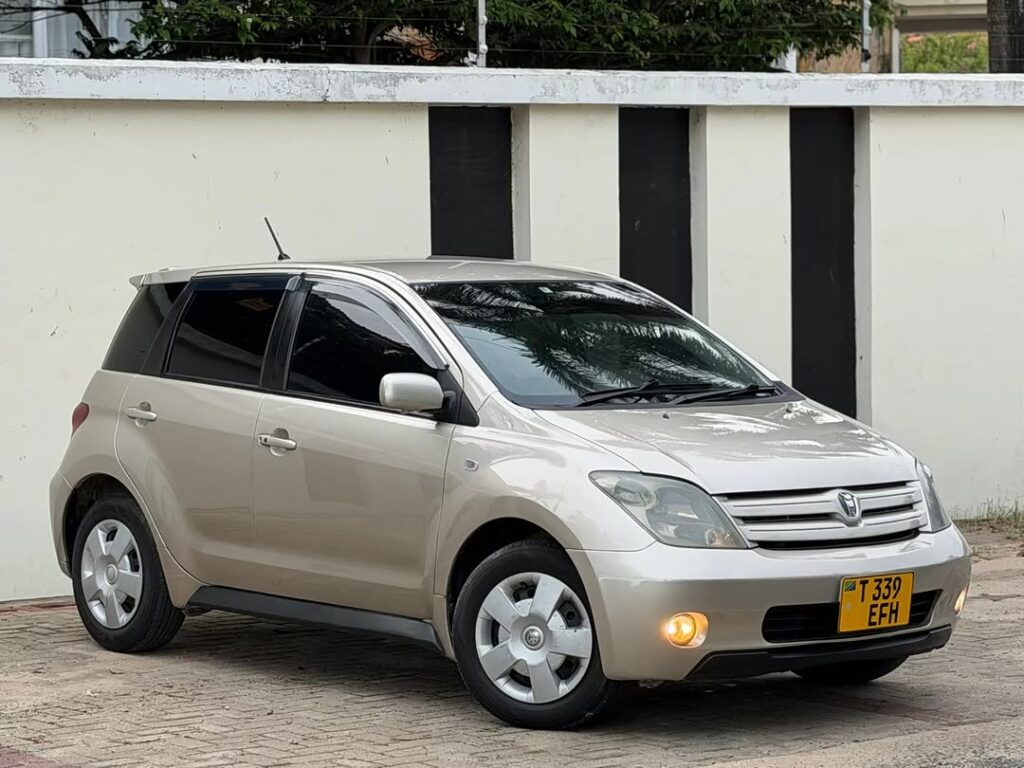 Toyota IST 2005 for Sale in Dar es Salaam