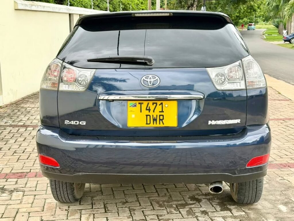 Toyota Harrier 2005 for Sale in Dar es Salaam