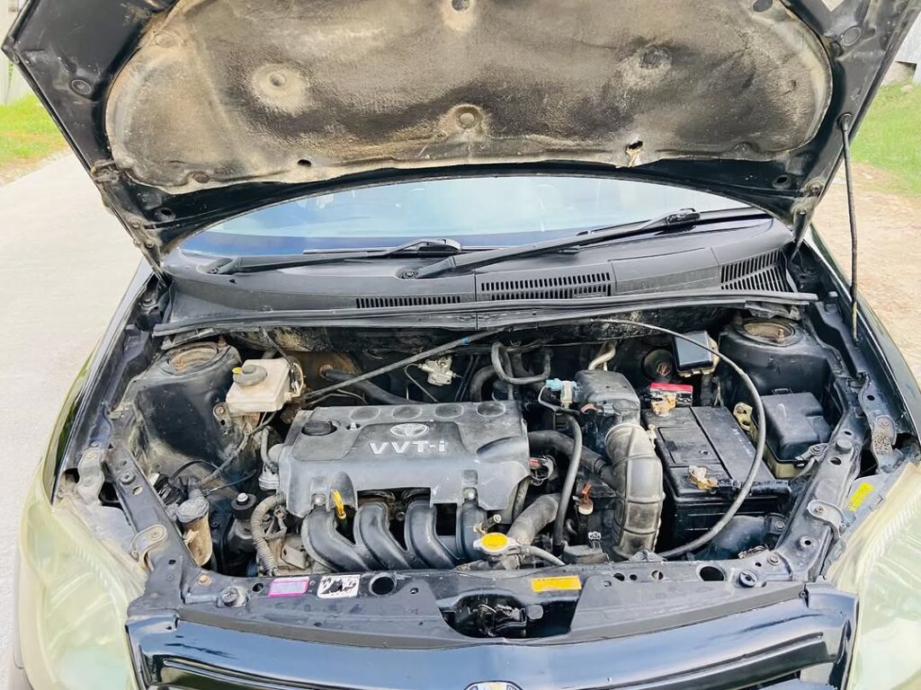 Bei ya Toyota IST 2003 Sokoni Dar es Salaam Tanzania