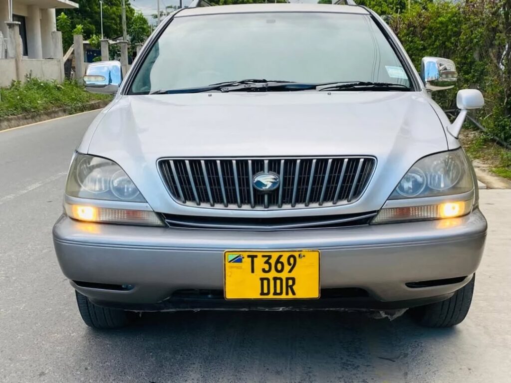 Bei ya Toyota Harrier 2004 Sokoni Dar es Salaam Tanzania