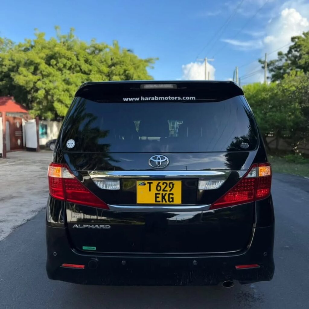 Toyota Alphard 2009 Inauzwa Dar es Salaam Tanzania