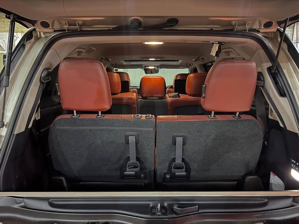 Lexus LX 2016 for Sale in Dar es Salaam