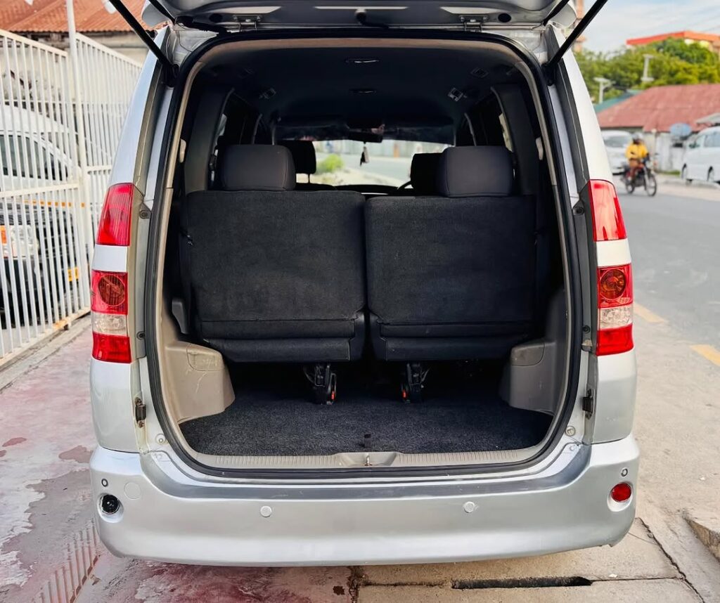 Used Toyota Noah 2003 for Sale in Dar es Salaam