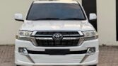 Toyota Land Cruiser V8 2009 for Sale in Dar es Salaam