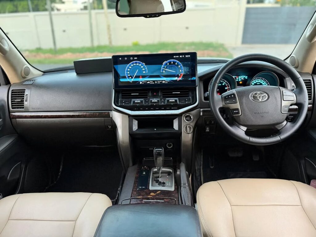 Price Of Toyota Land Cruiser V8 2009 for Sale in Tanzania