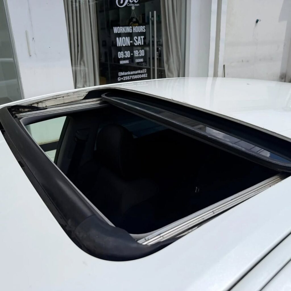 Bei ya Toyota Crown 2009 Sokoni Dar es Salaam Tanzania