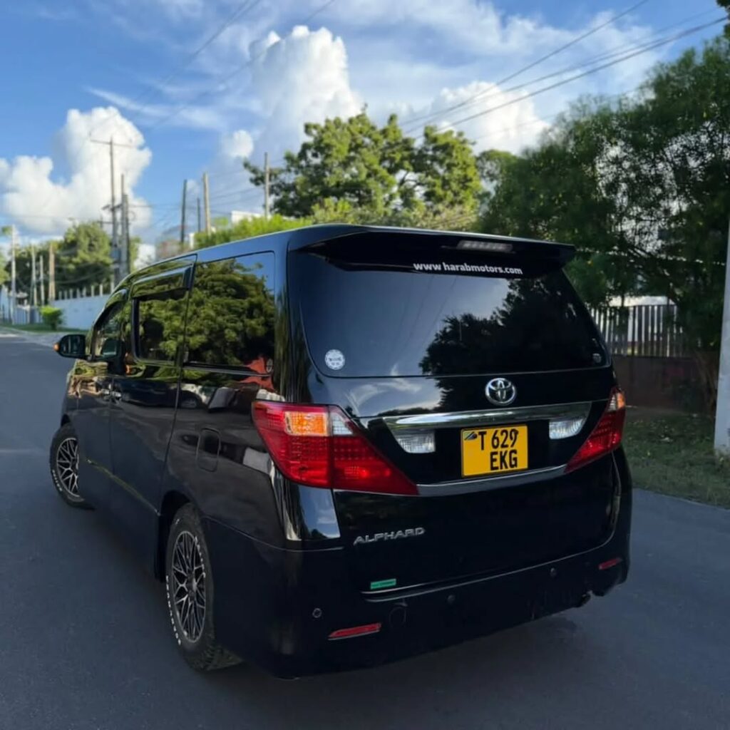 Magari Sokoni Toyota Alphard ya Bei Poa 2009