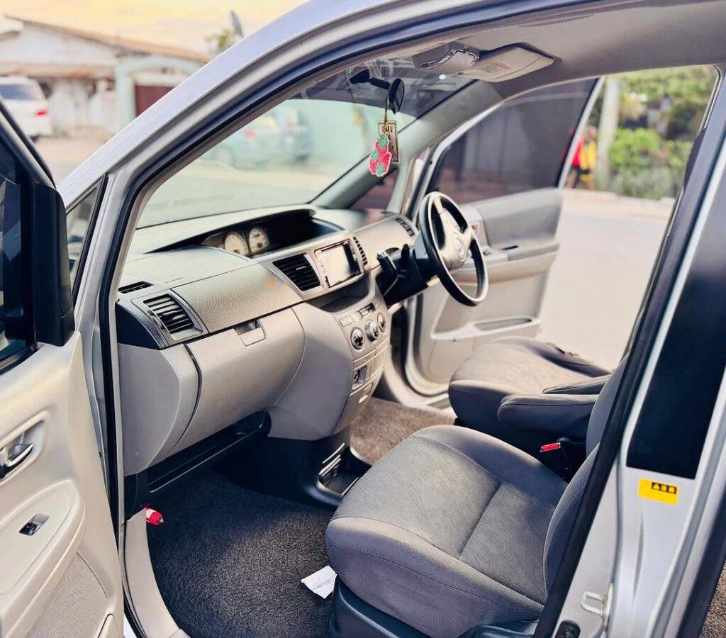 Toyota Noah 2003 for Sale in Dar es Salaam