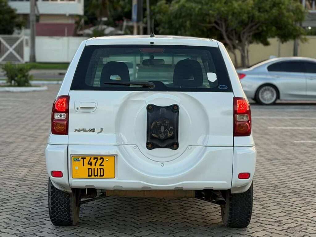 Toyota Rav4 2006 for Sale in Dar es Salaam