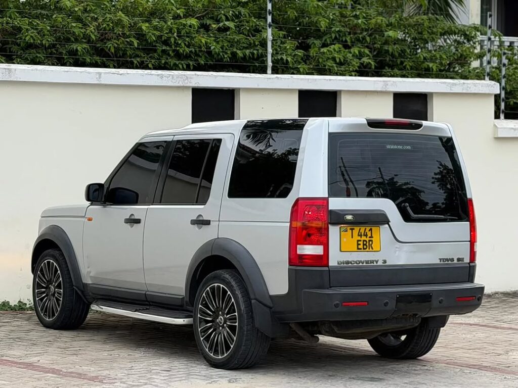 Magari Discovery 3 2007 lipo Dar es Salaam