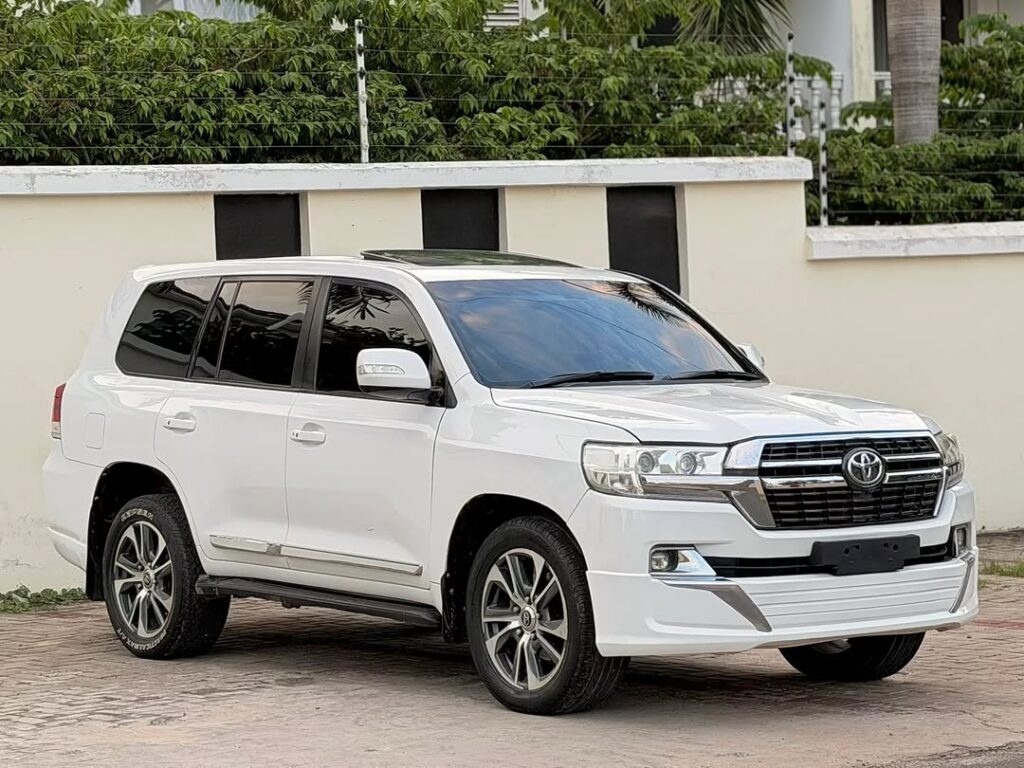 Price Of Toyota Land Cruiser V8 2009 for Sale in Tanzania