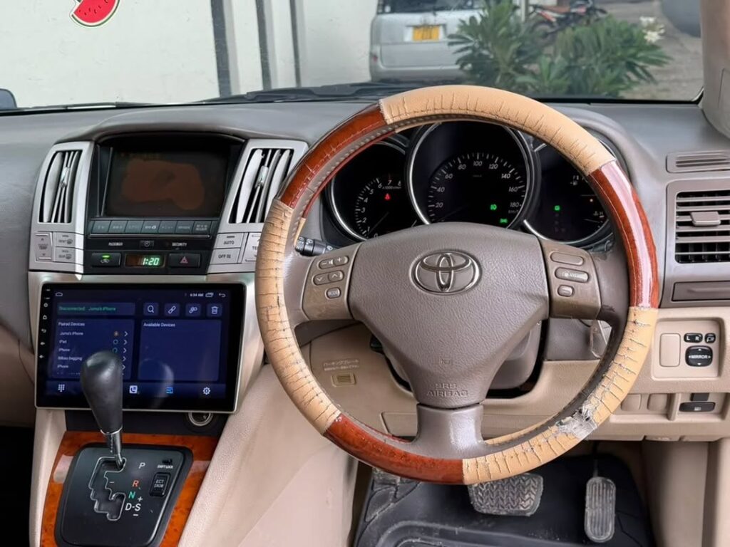 For Sale Toyota Harrier 2005 in Dar es Salaam