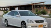 Used Toyota Crown 2004 for Sale in Dar es Salaam