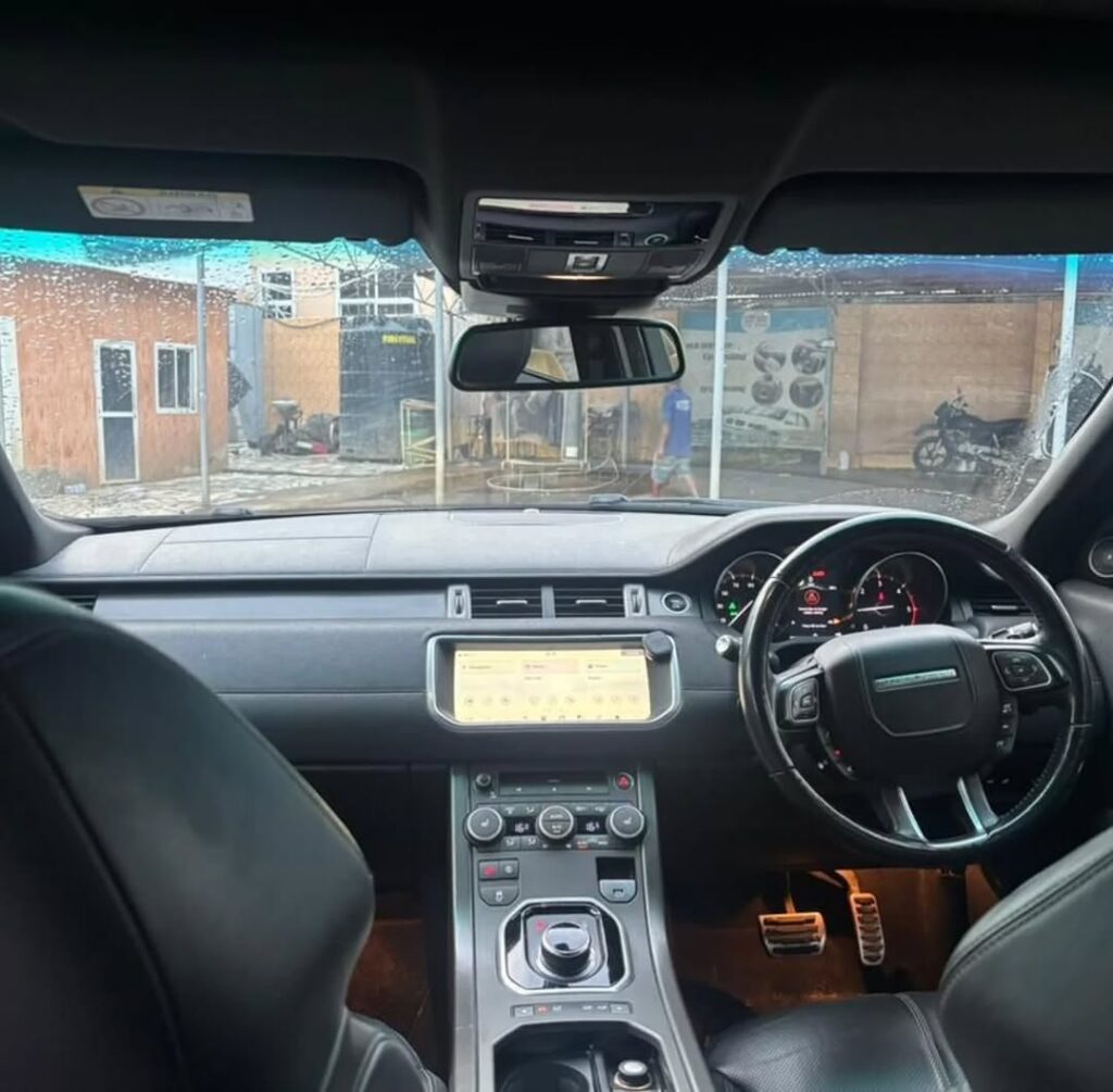 Magari Range Rover 2017 lipo Dar es Salaam