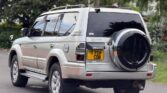 Magari Sokoni Toyota Land Cruiser Prado ya Bei Poa 2002