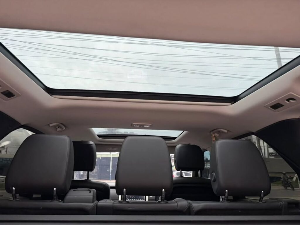 Bei ya Land Rover Discovery 5 2018 Sokoni Dar es Salaam Tanzania