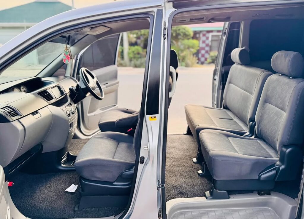 Price Of Toyota Noah 2003 for Sale in Tanzania