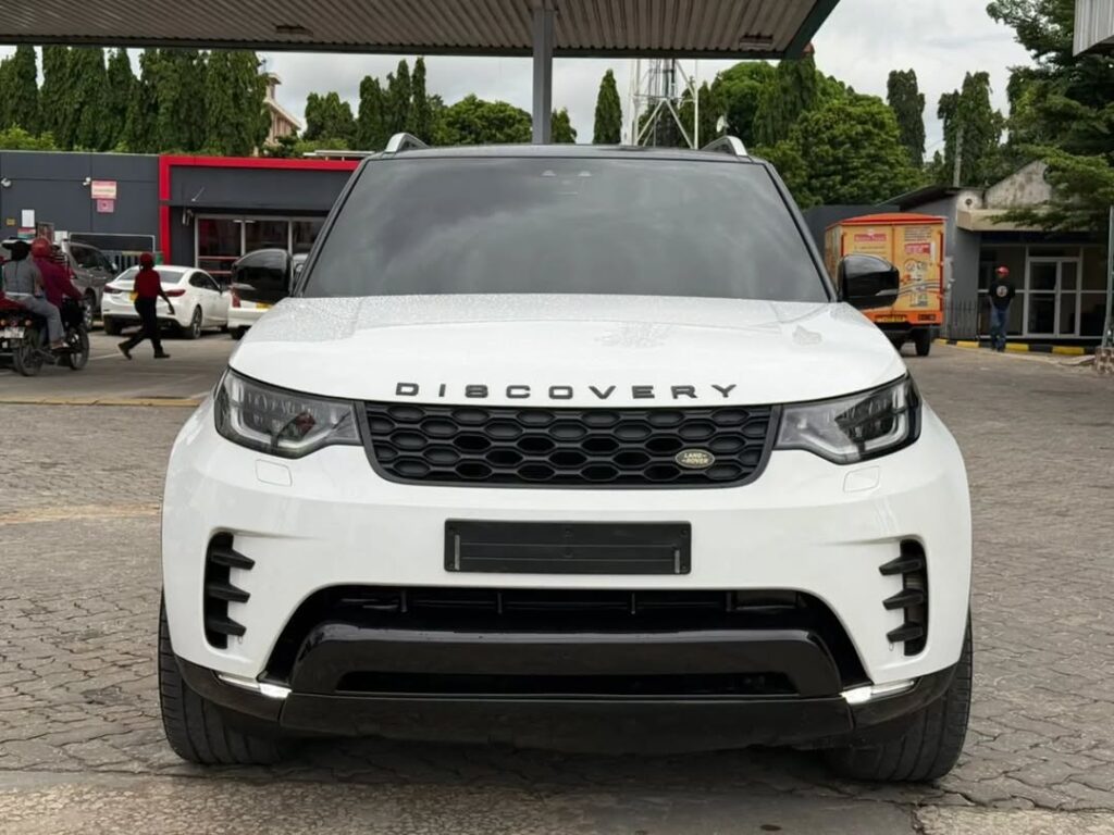 Magari Used Land Rover Discovery 5 2018 Dar es Salaam Tanzania