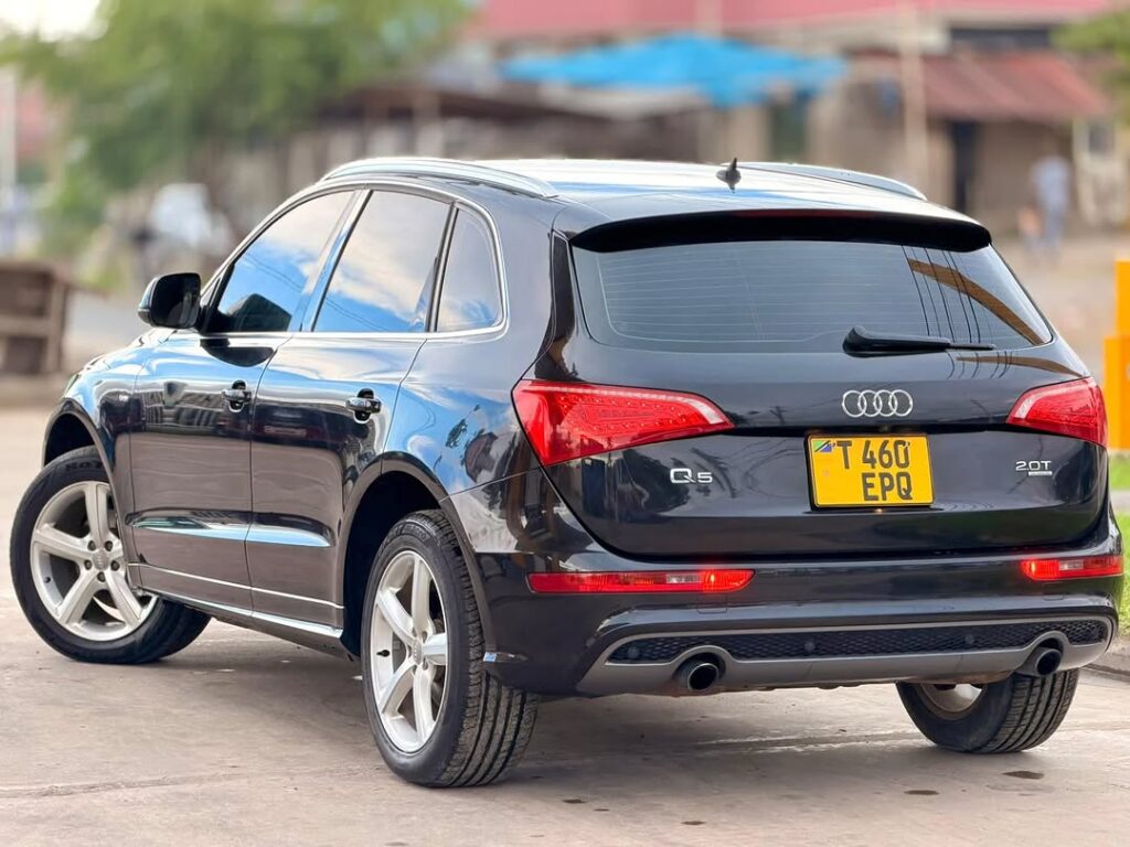 Audi Q5 2013 for Sale in Dar es Salaam