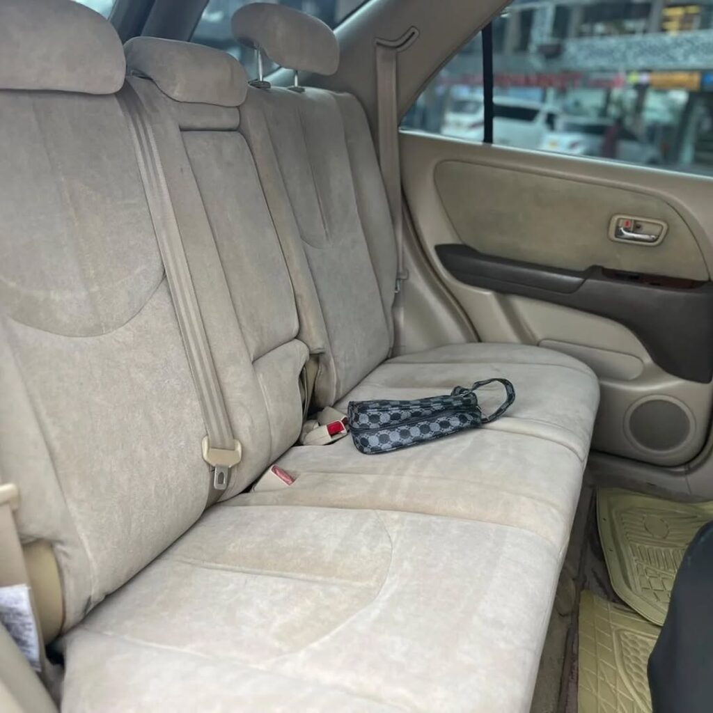 Bei ya Toyota Harrier 2002 Sokoni Dar es Salaam Tanzania