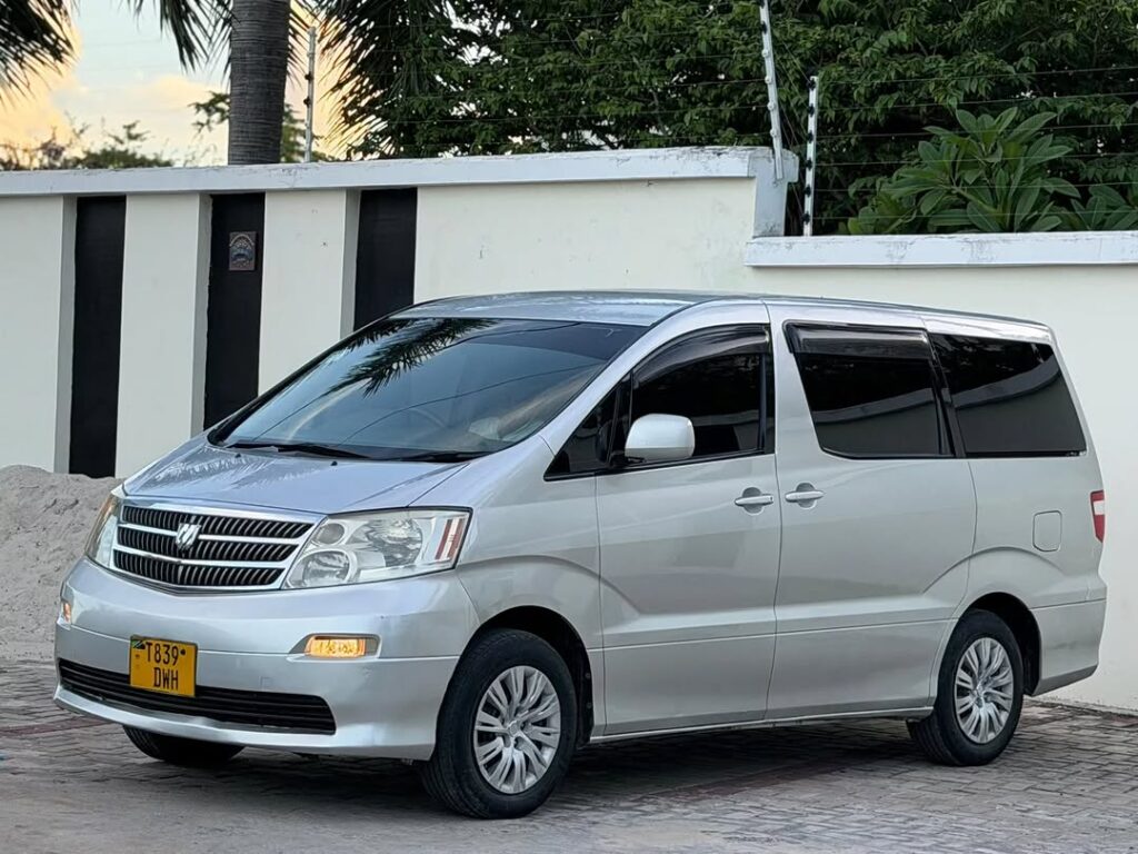Magari Used Toyota Alphard 2004 Dar es Salaam Tanzania