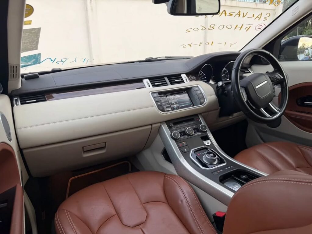 Magari Evoque 2015 lipo Dar es Salaam