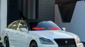 Toyota Crown bei poa sokoni Dar es Salaam Tanzania