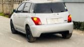 Magari IST 2004 lipo Dar es Salaam