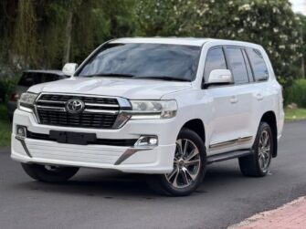 Bei Ya Toyota Land Cruiser V8 2009 Sokoni Dar es Salaam Tanzania