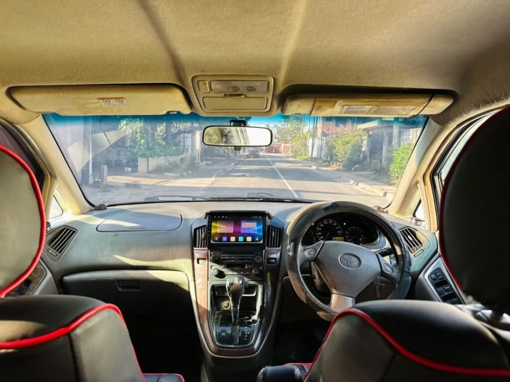 Magari Harrier 2001 lipo Dar es Salaam