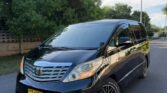 Bei ya Toyota Alphard 2009 Sokoni Dar es Salaam Tanzania