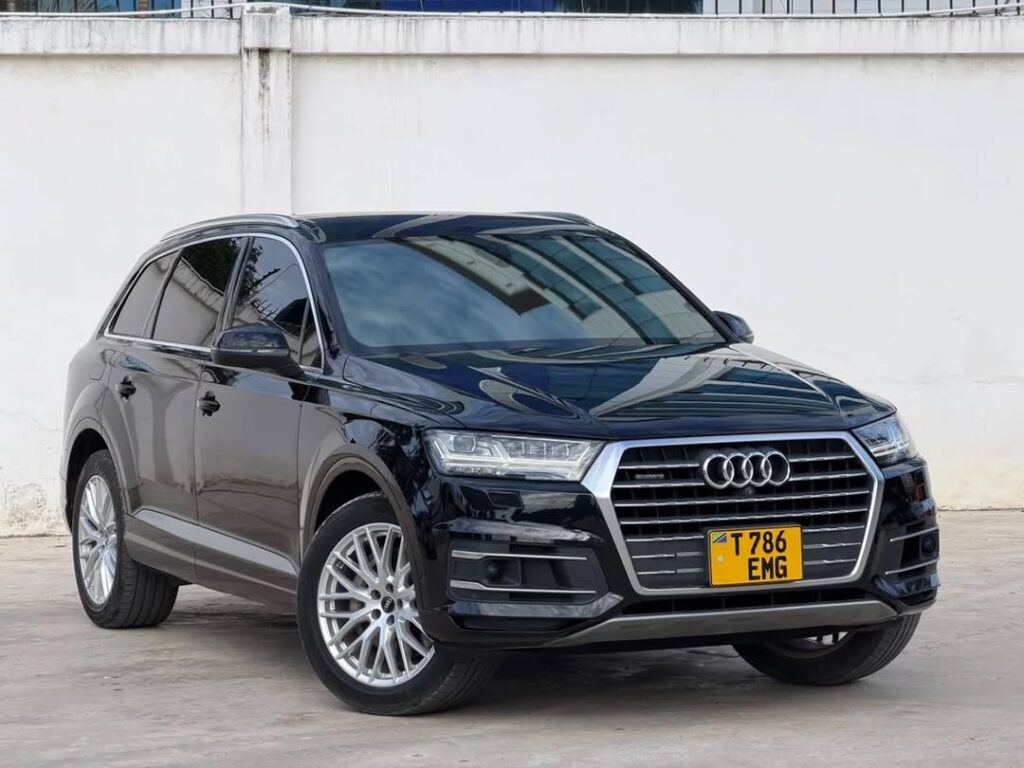 Audi Q7 2017 for Sale in Dar es Salaam