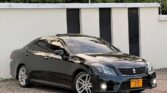 Toyota Crown bei poa sokoni Dar es Salaam Tanzania