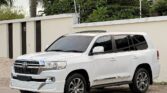 Used Toyota Land Cruiser V8 2009 for Sale in Dar es Salaam