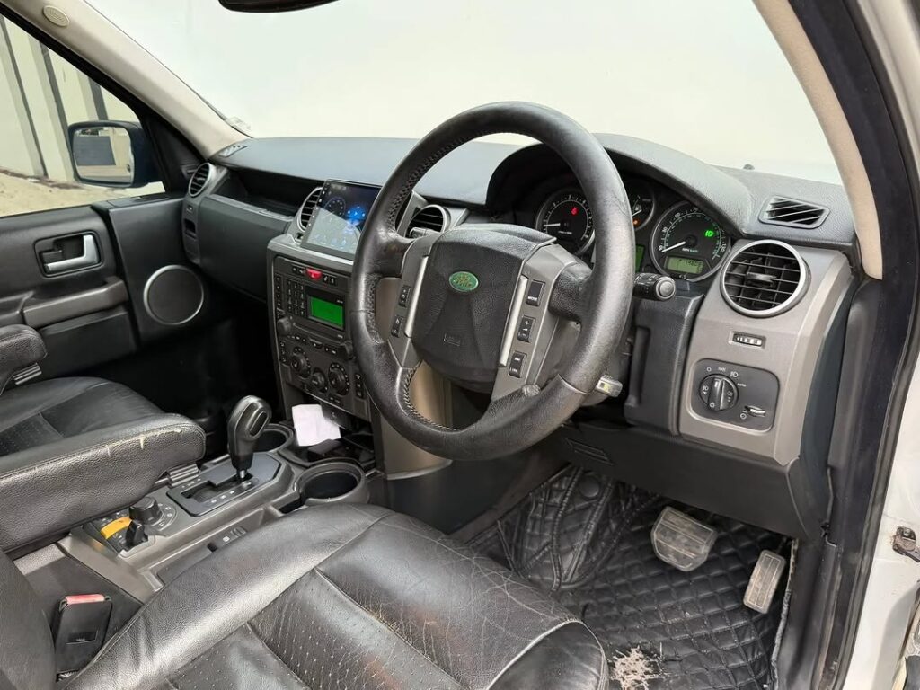 Land Rover Discovery 3 2007 Inauzwa Dar es Salaam Tanzania