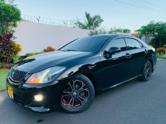 Bei Ya Toyota Crown 2009 Sokoni Dar es Salaam Tanzania
