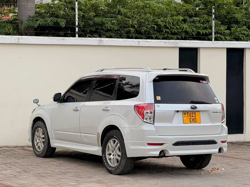 Subaru Forester bei poa sokoni Dar es Salaam Tanzania