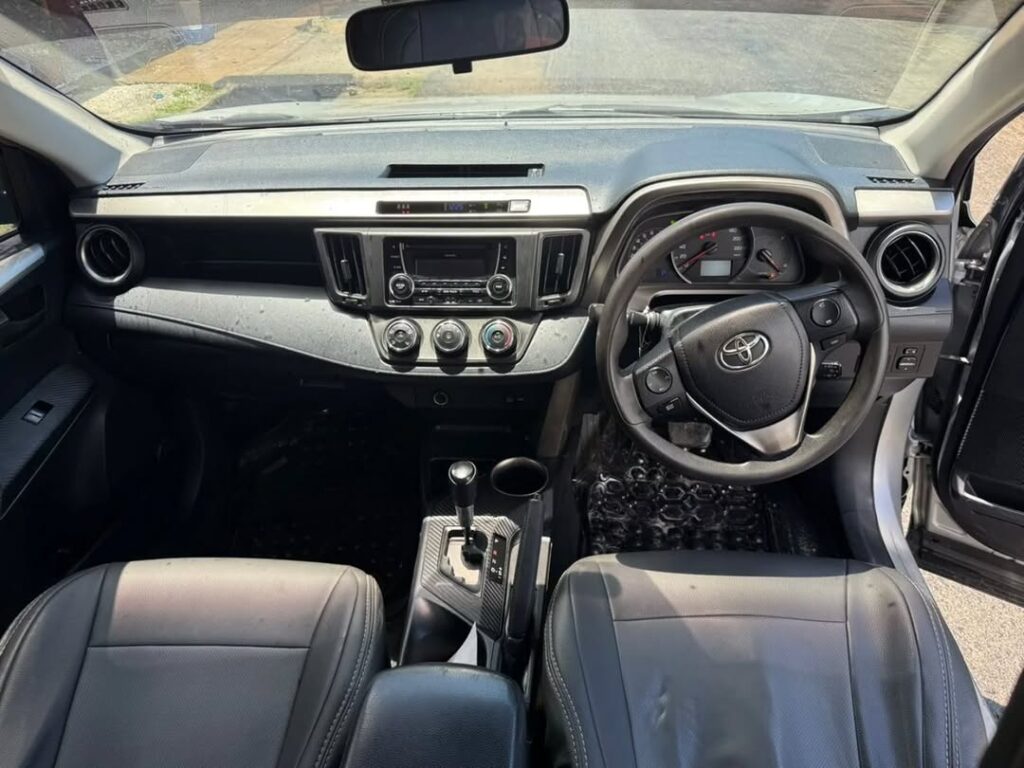 Toyota Rav4 2013 for Sale in Dar es Salaam