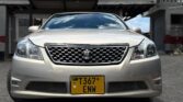 Toyota Crown bei poa sokoni Dar es Salaam Tanzania