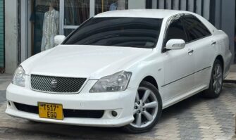 Bei Ya Toyota Crown 2005 Sokoni Dar es Salaam Tanzania