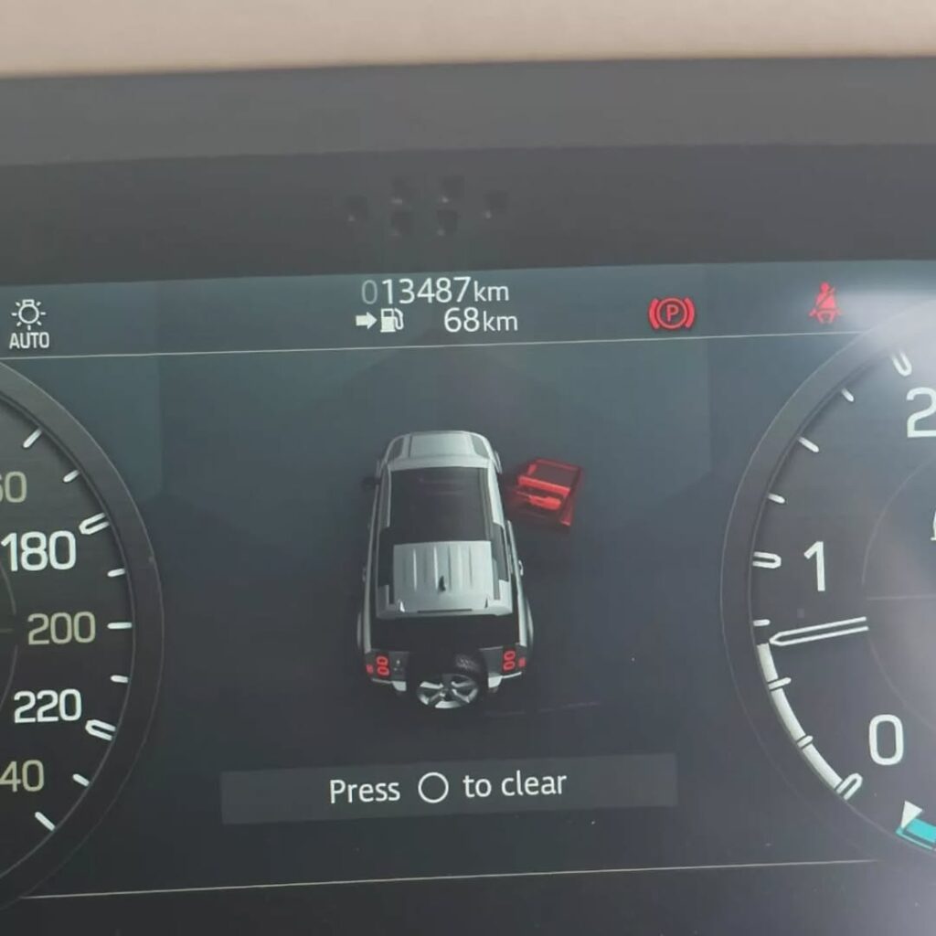 Land Rover Defender 2022 Inauzwa Dar es Salaam Tanzania