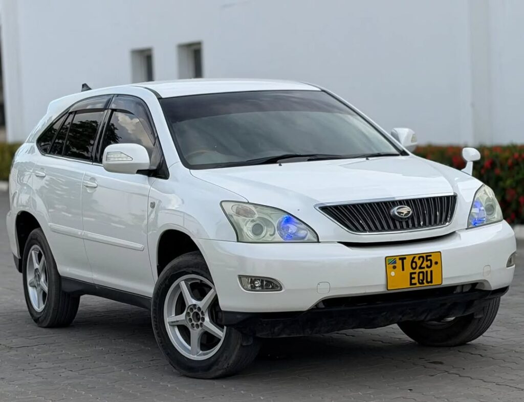 Toyota Harrier 2006 Inauzwa Dar es Salaam Tanzania