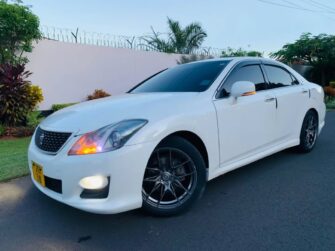 Price of Used Toyota Crown 2009 for Sale in Dar es Salaam Tanzania