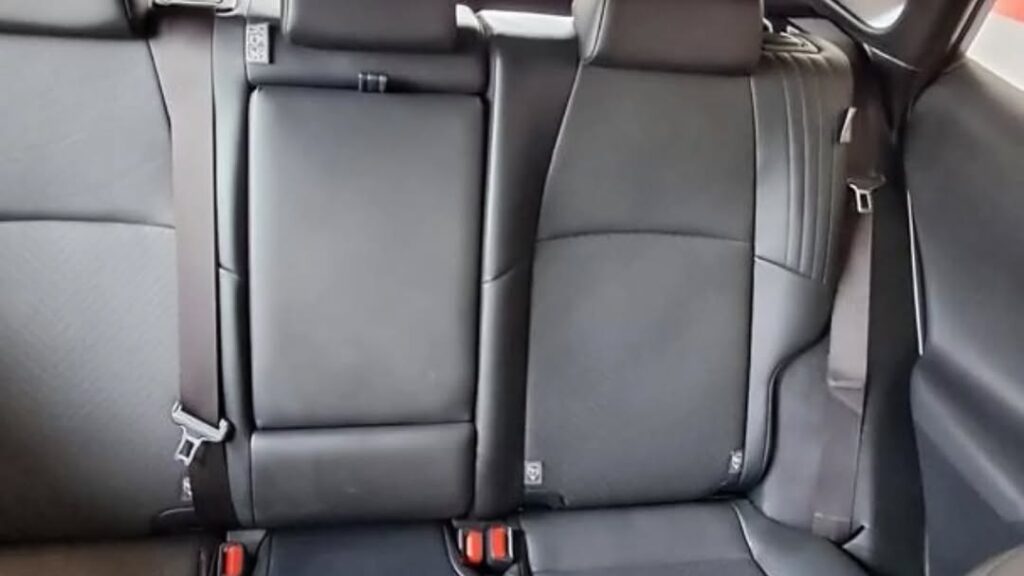 Toyota Harrier 2020 Inauzwa Dar es Salaam Tanzania