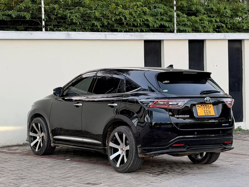 Buy Toyota Harrier 2014 for Sale in Dar es Salaam