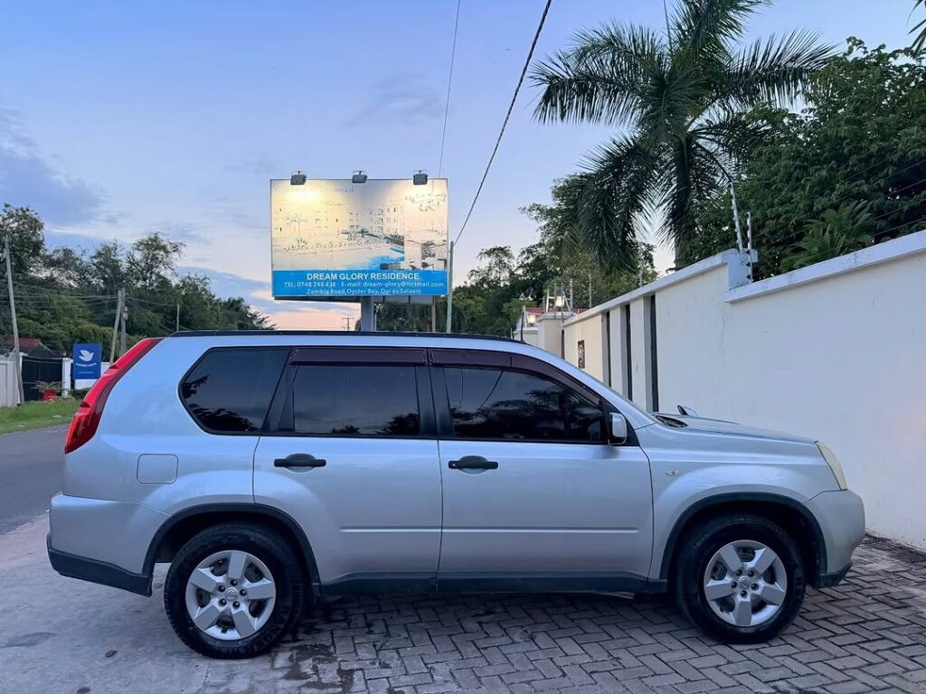 Magari Sokoni Nissan X-Trail ya Bei Poa 2008