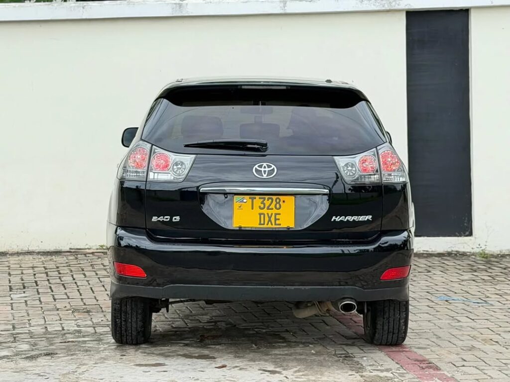 Magari Used Toyota Harrier 2006 Dar es Salaam Tanzania